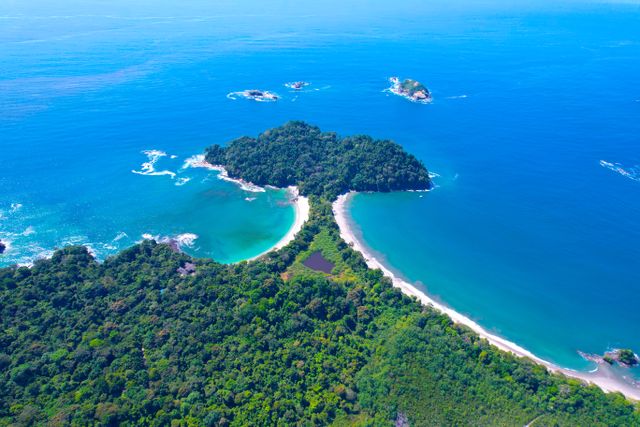 Costa Rica : le revers du « paradis vert » 8 pexels costa rica drone tours 280719527 13501101 1 NATIVES